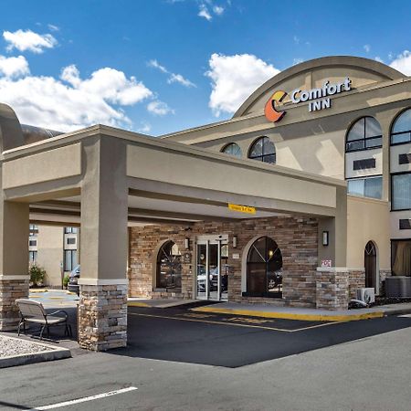 Comfort Inn Edison - New Brunswick Exteriör bild