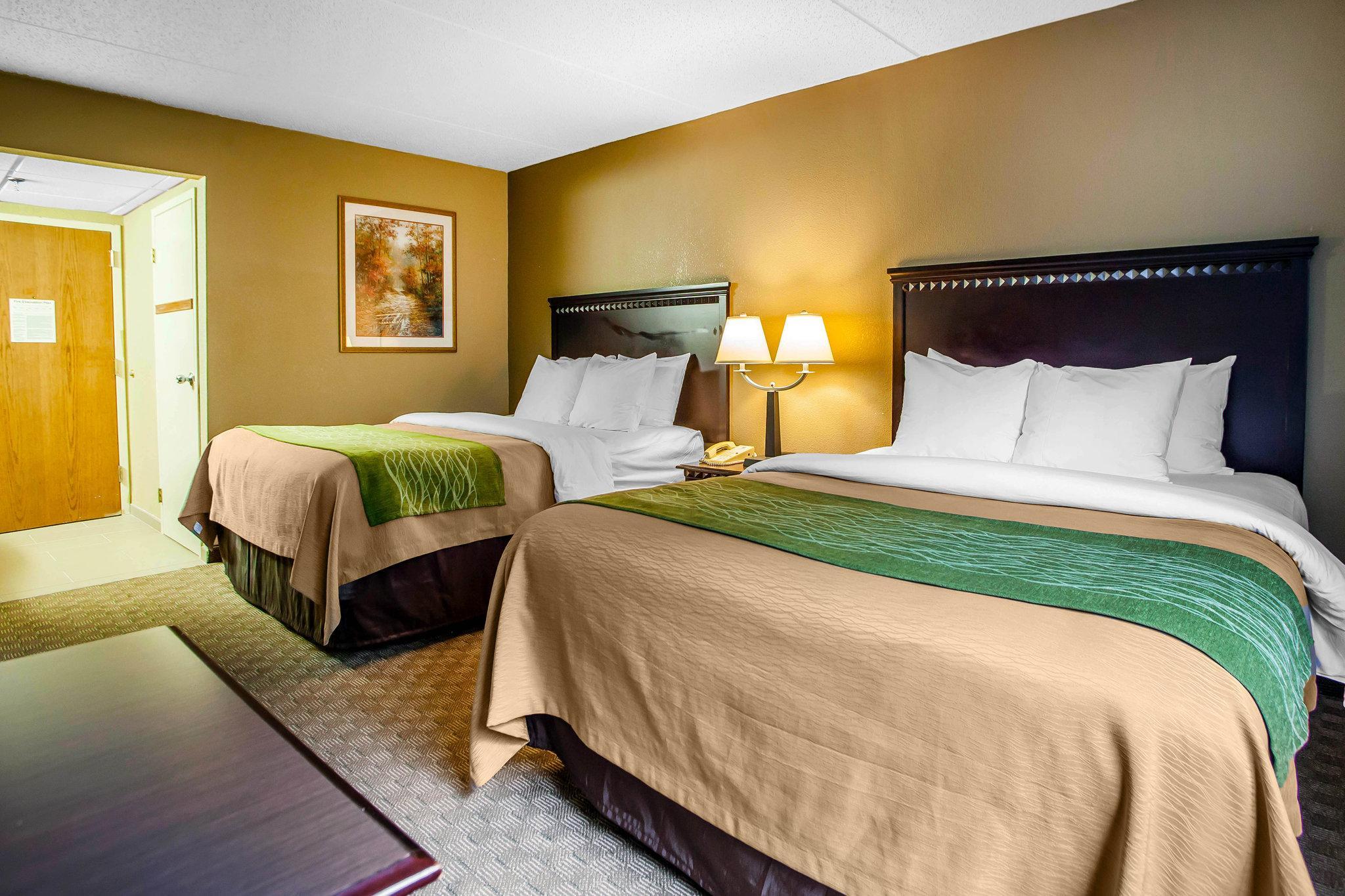 Comfort Inn Edison - New Brunswick Exteriör bild