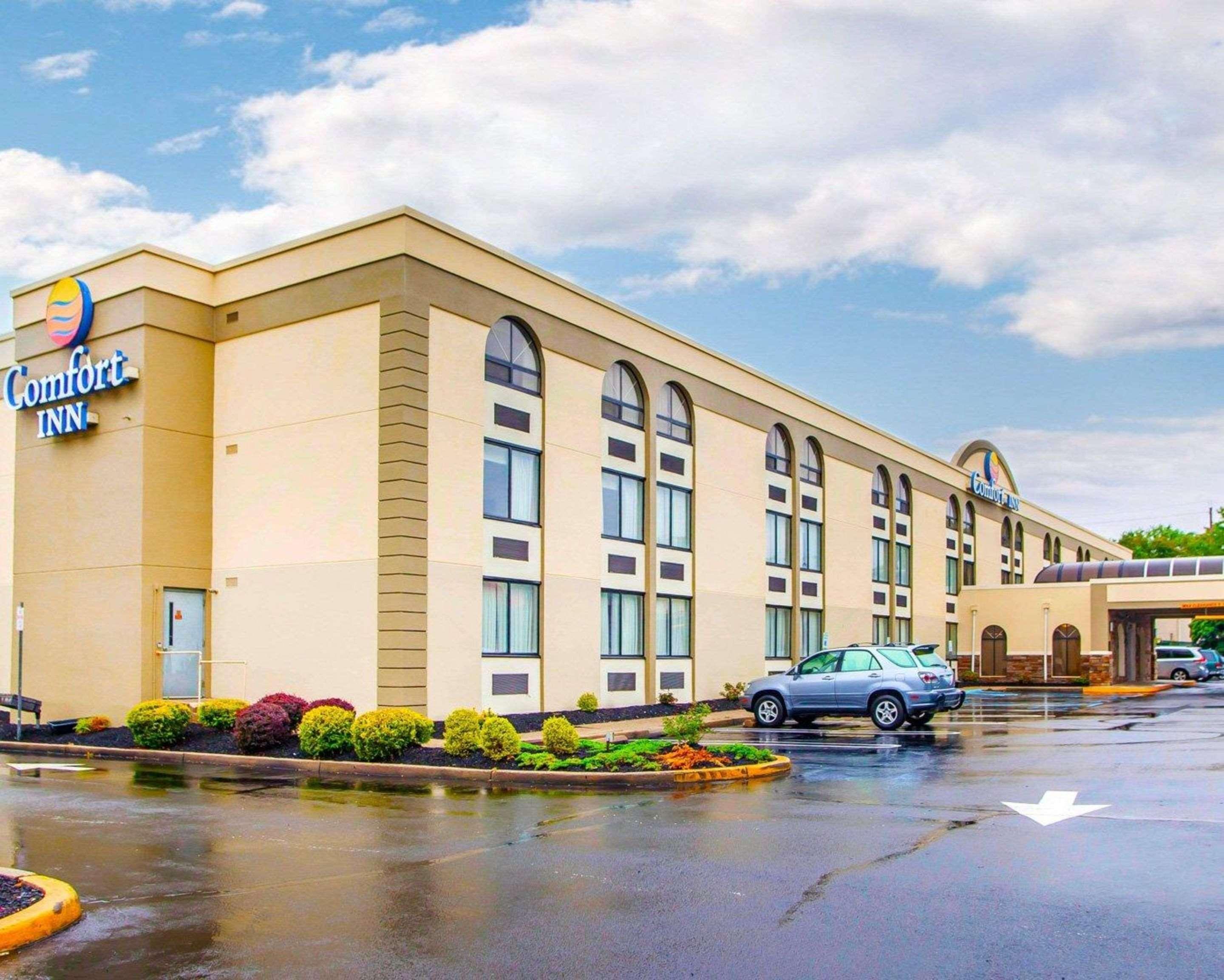 Comfort Inn Edison - New Brunswick Exteriör bild