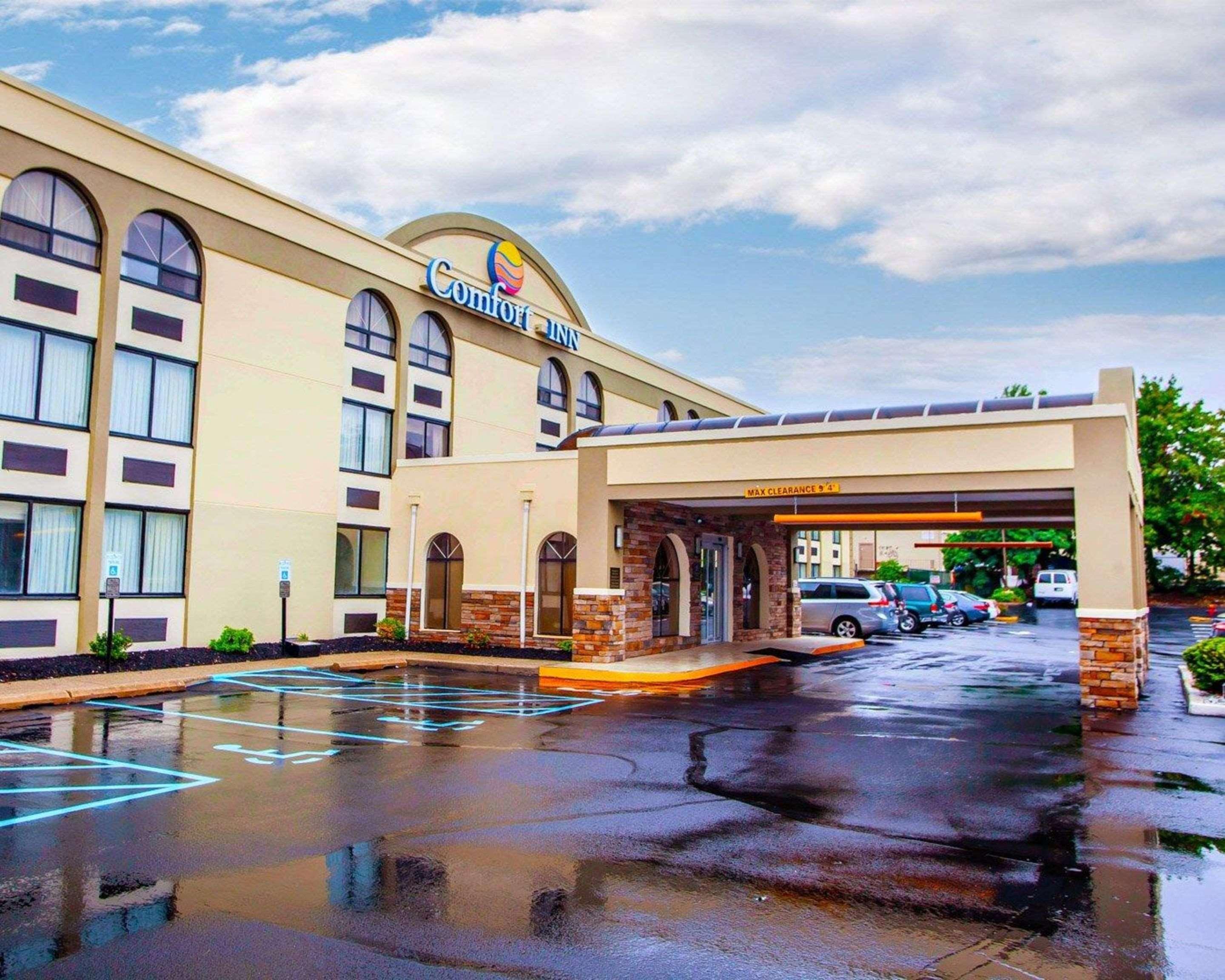 Comfort Inn Edison - New Brunswick Exteriör bild