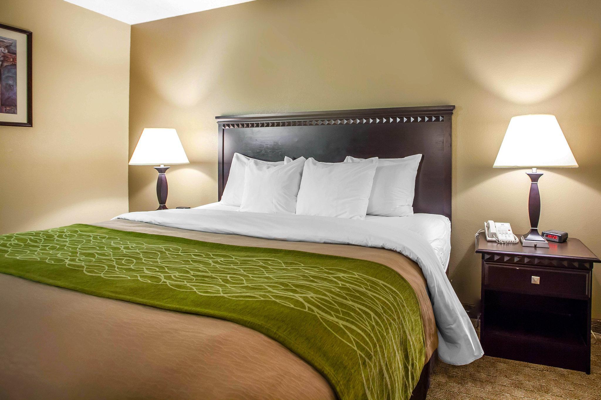 Comfort Inn Edison - New Brunswick Exteriör bild